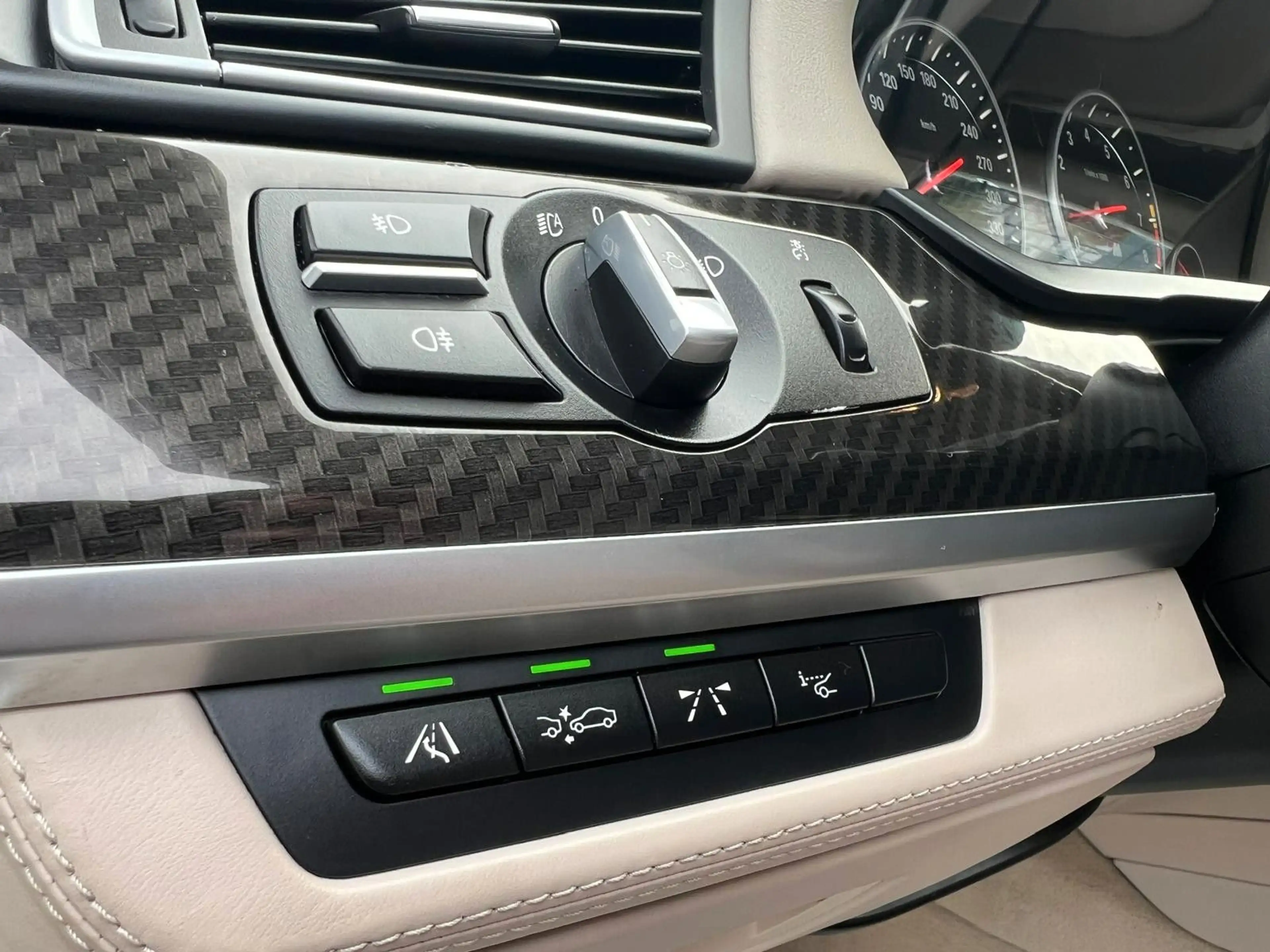 BMW 760 i M Alpina V12 — photo 11