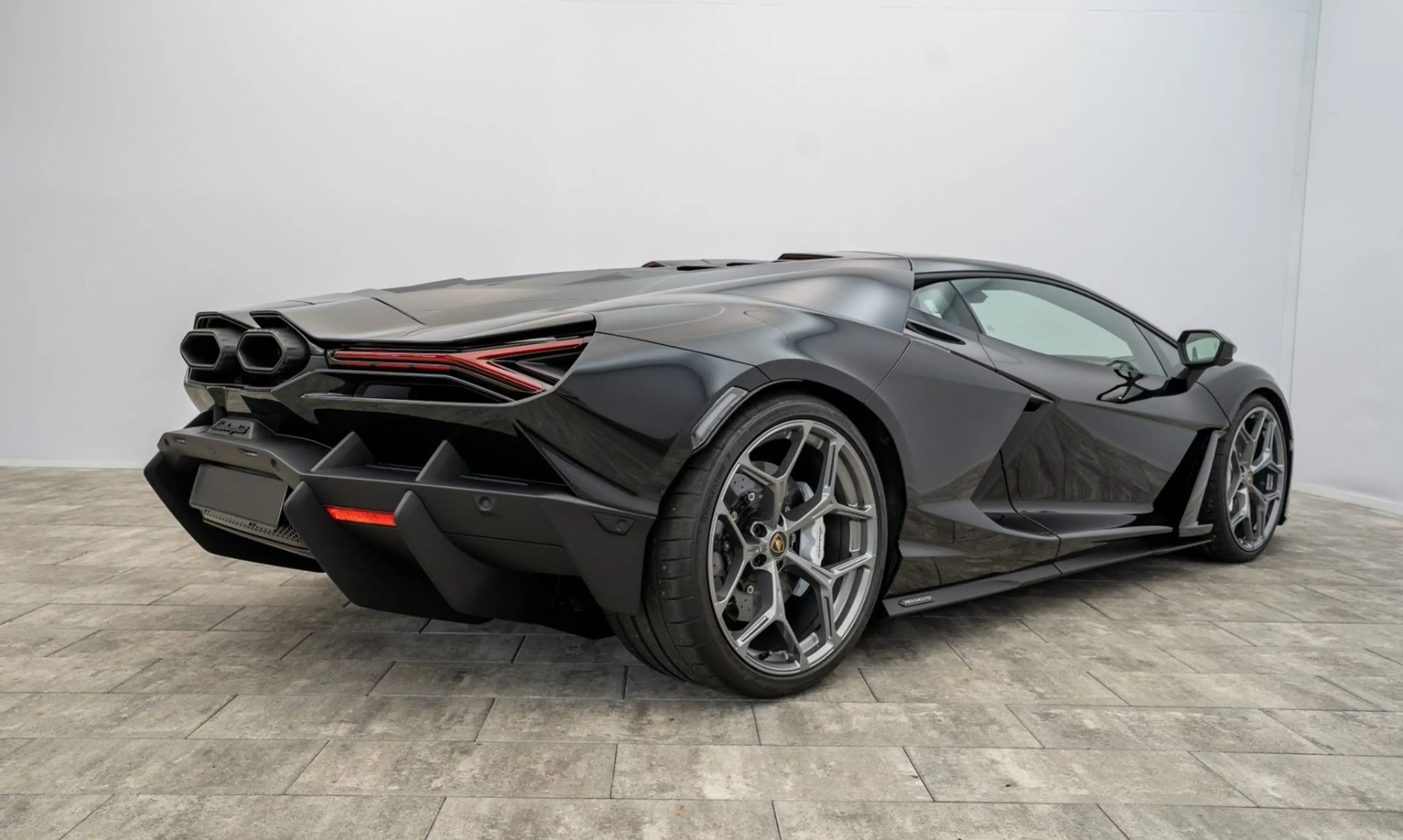 Lamborghini Revuelto 2026°Corsa-Tex Pack°Carbon°Blanko COC — photo 4