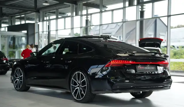 Audi A7 view 9