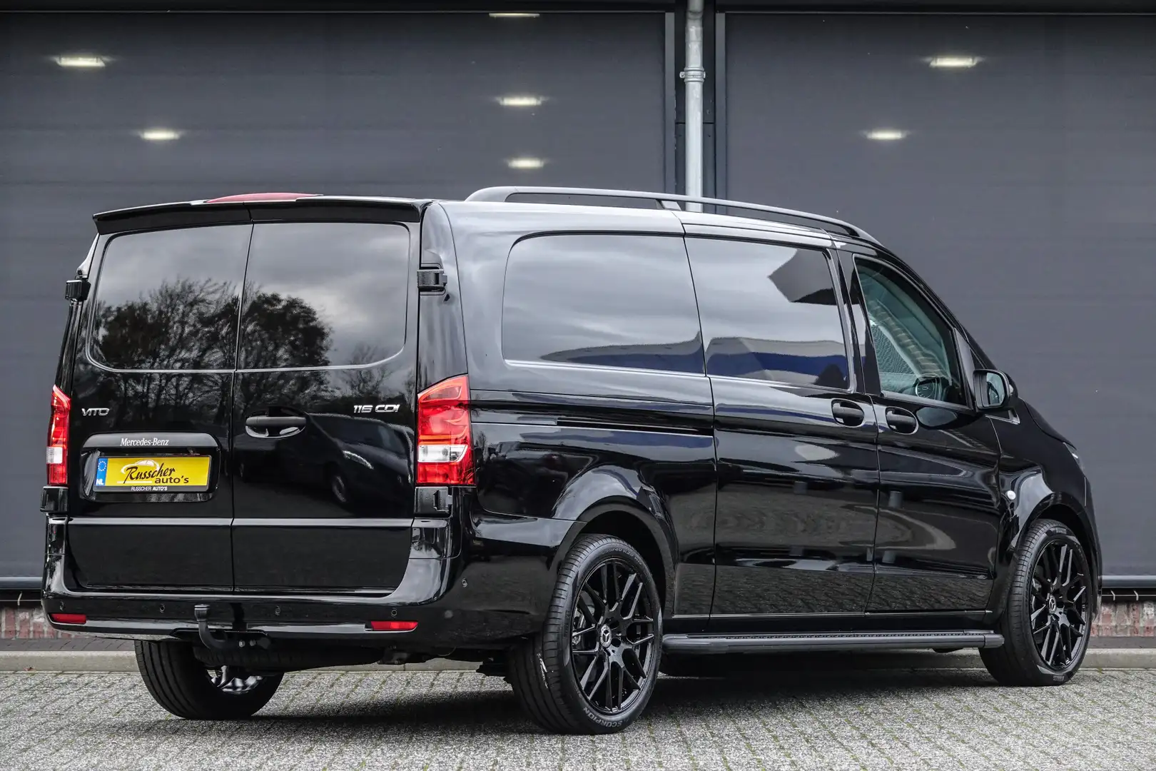 Mercedes-Benz Vito 116Cdi 163Pk 9G-Tronic Aut. | Pro | Extra Lang | A Zwart - 2
