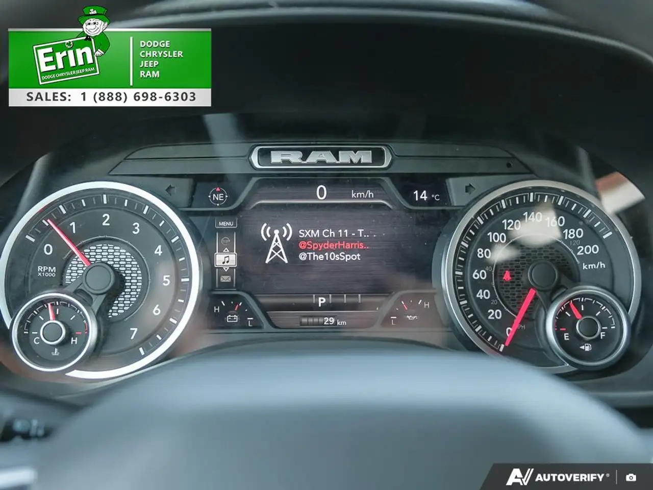 RAM 1500 снимка RAM 1500
