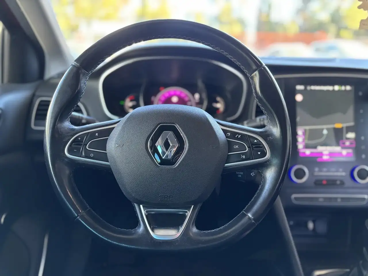 Renault Megane Berline — photo 28