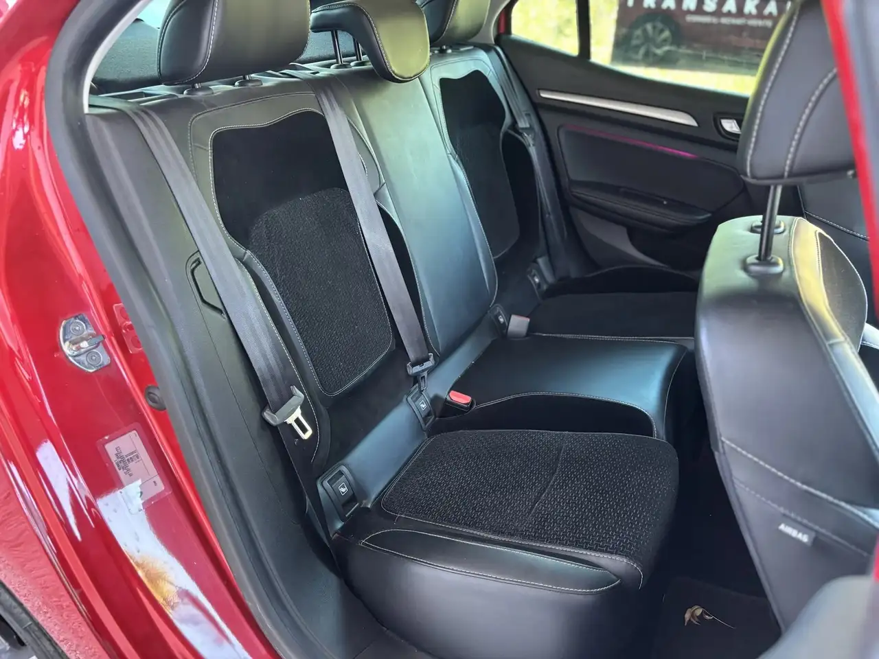 Renault Megane Berline — photo 25