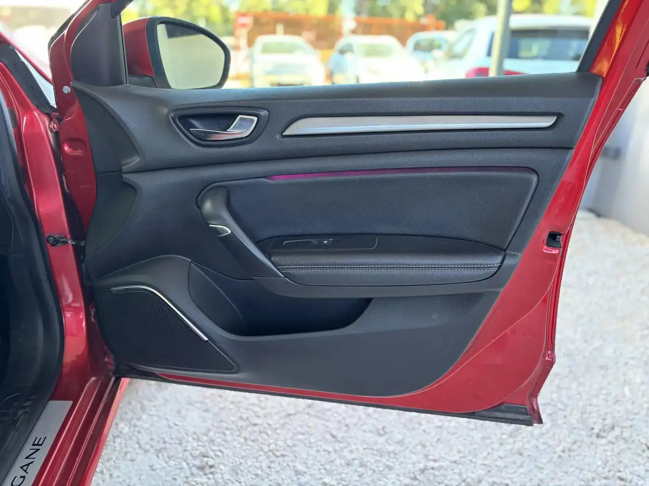 Renault Megane Berline — photo 37