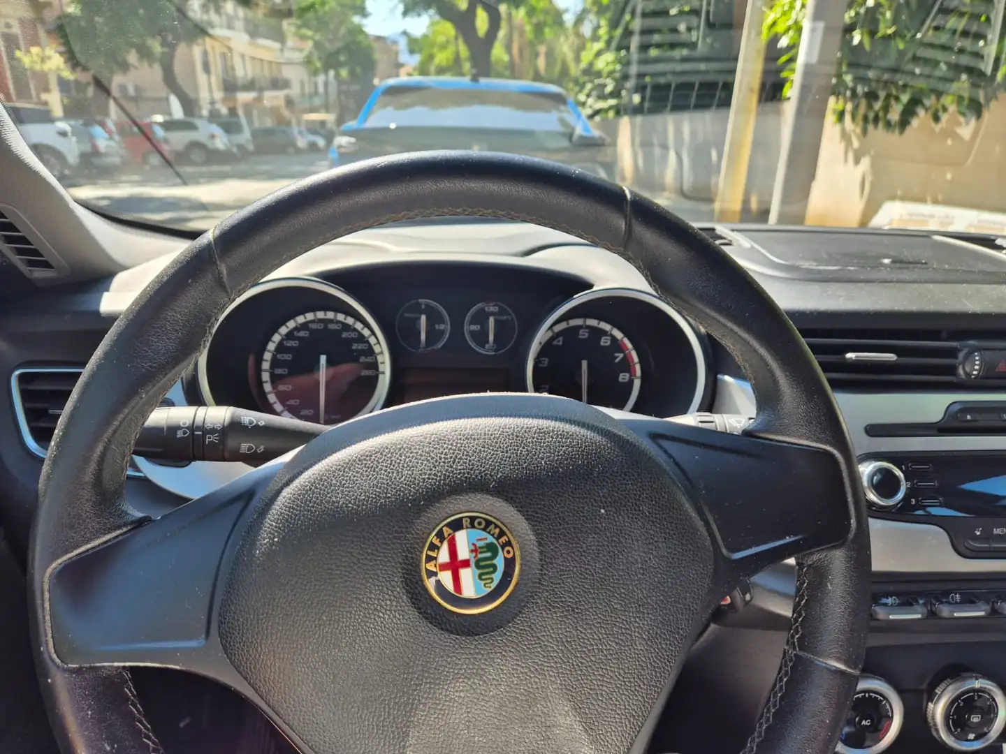 Alfa Romeo Giulietta Giulietta 1.4 t. Distinctive Gpl 120cv Nero - 1