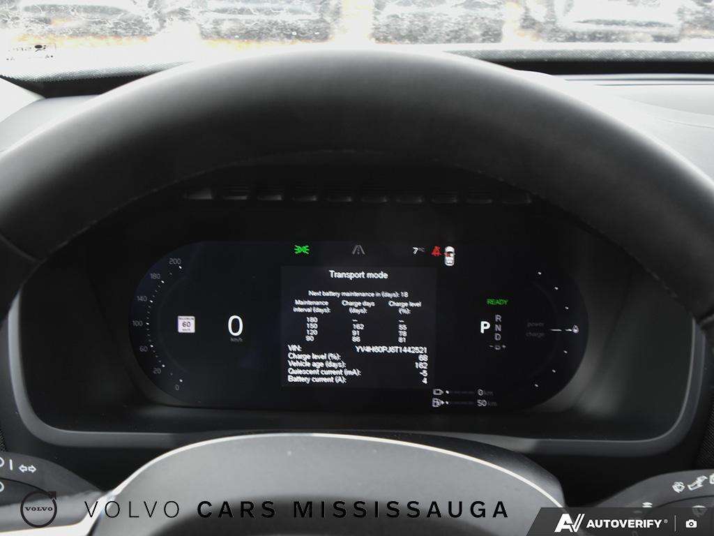 2026 Volvo XC90 T8 Core thumb 15