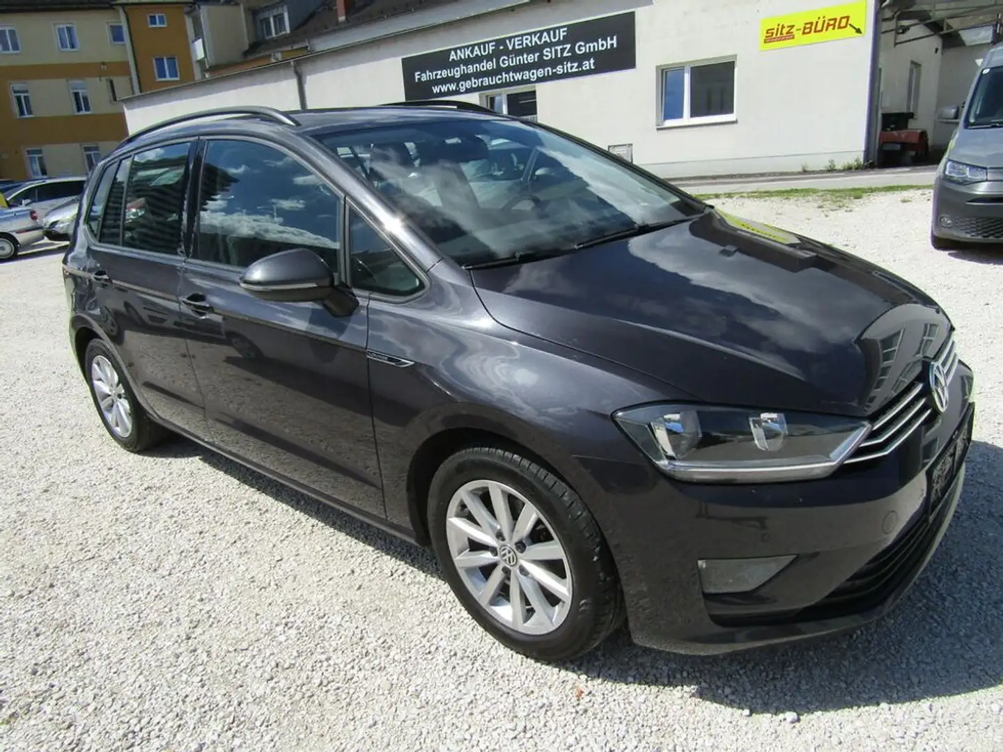 Volkswagen Golf Sportsvan Comfortline BMT/Start-Stopp Gris - 2