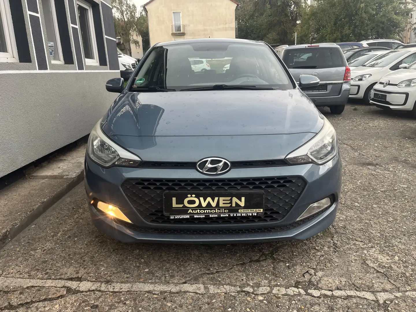 Hyundai i20 i20 1.2 Classic "I-Hand- Klima- HU&AU 12/2026" Blau - 2