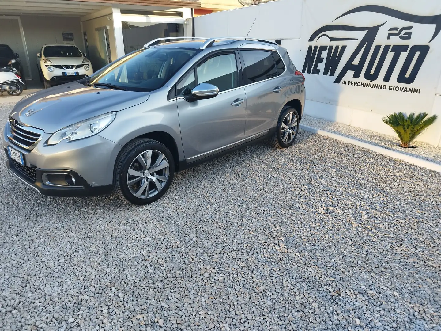 Peugeot 2008 1.6 bluehdi Allure s&s 120cv - 1