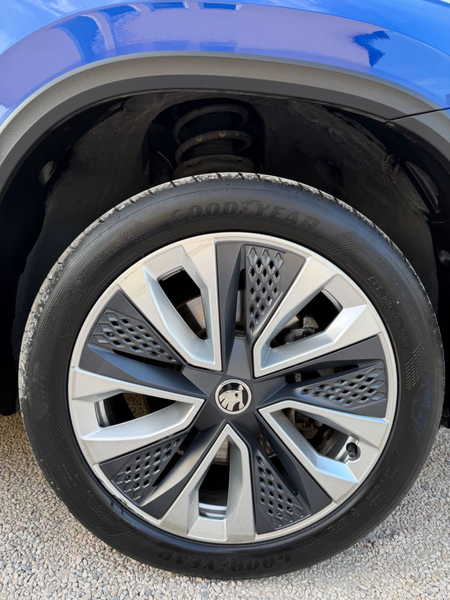 Skoda Karoq DSG Style Kamera AHK ACC Heckklappe Elektr — photo 8