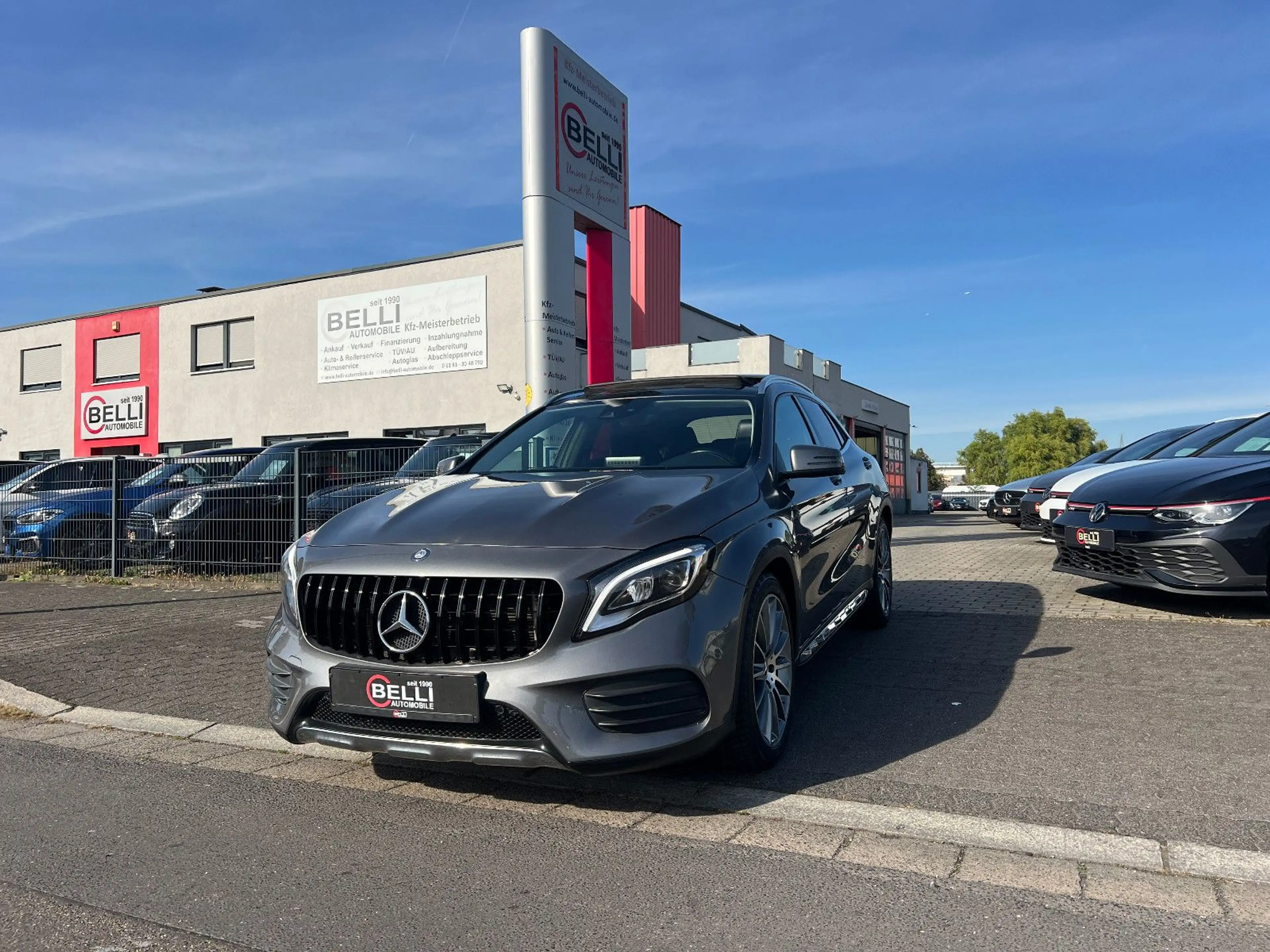Mercedes-Benz GLA 200 Urban Style Edition PANO AMGFINANZIERUNG
