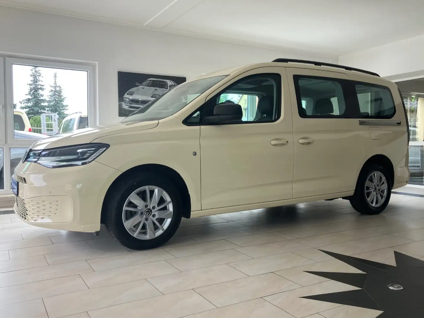 Volkswagen Caddy 2.0 TDI TAXI DSG 7Si. LED ACC Beige - 2