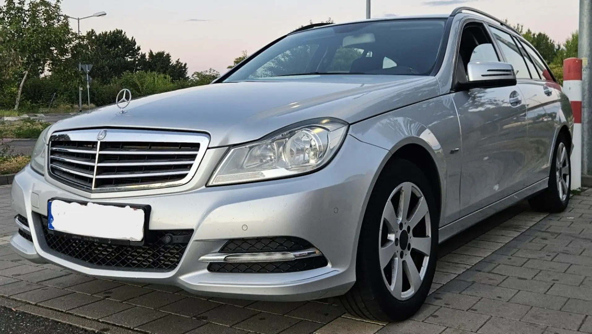 Mercedes-Benz C 220 Kombi CDI Blue Efficiency HU-09/2027 Grau - 1