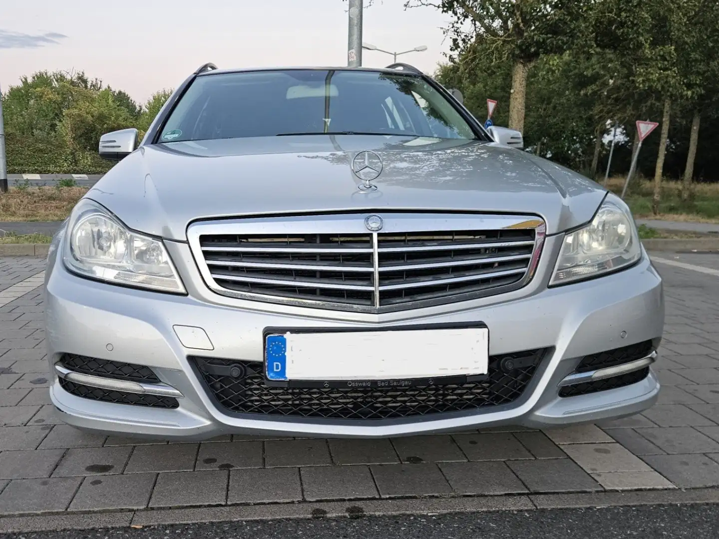 Mercedes-Benz C 220 Kombi CDI Blue Efficiency HU-09/2027 Grau - 2