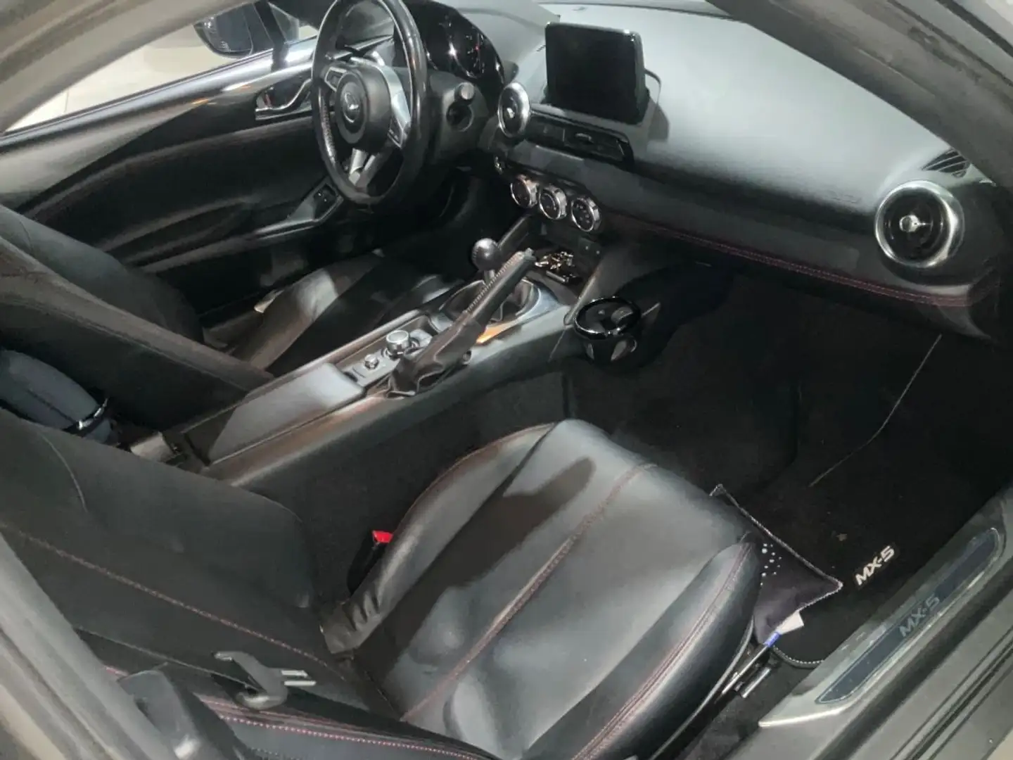 Mazda MX-5 MX-5+RF+SKYACTIV-G+184+Sports-Line Grau - 1