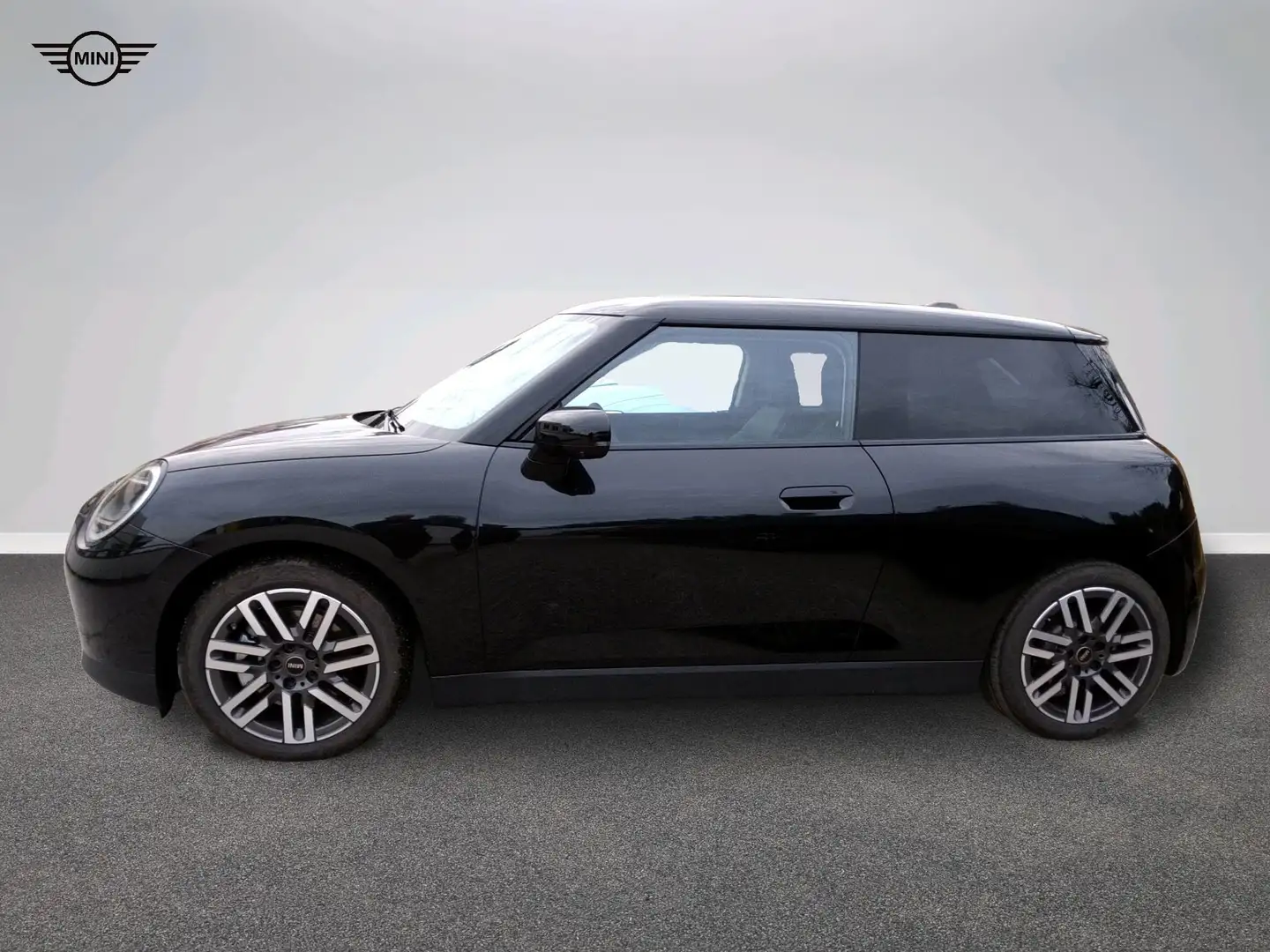 MINI Cooper E Classic Schwarz - 2