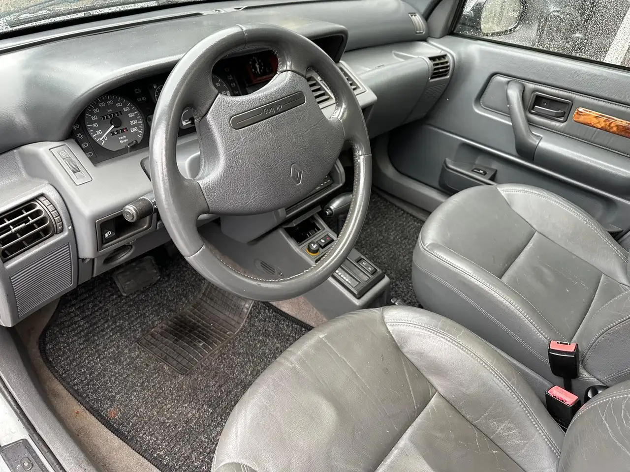 Renault Clio Bild 10