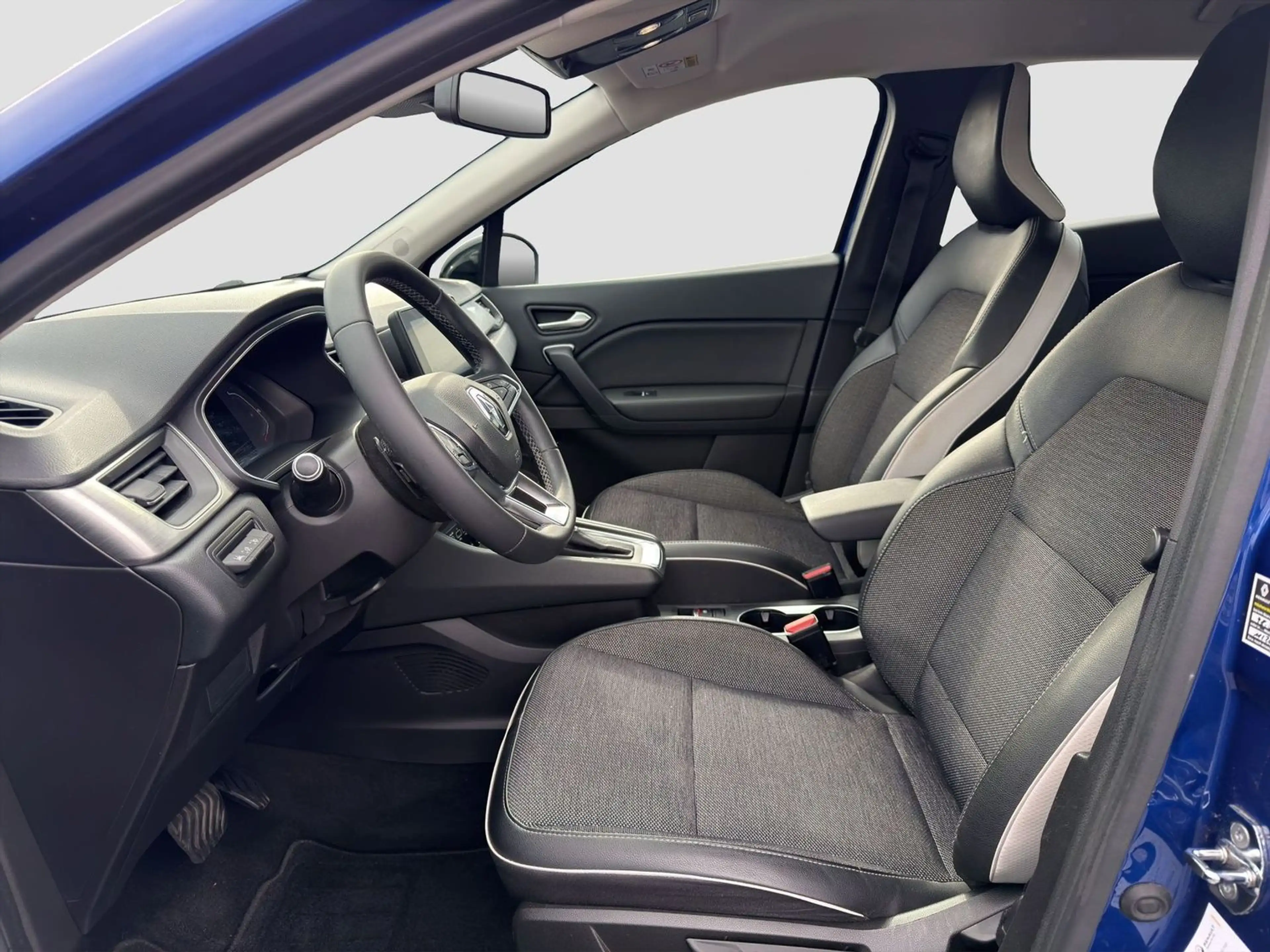 Renault Captur TCe 130 Intens Navi LED AHK R-Cam PDC v+h — photo 10