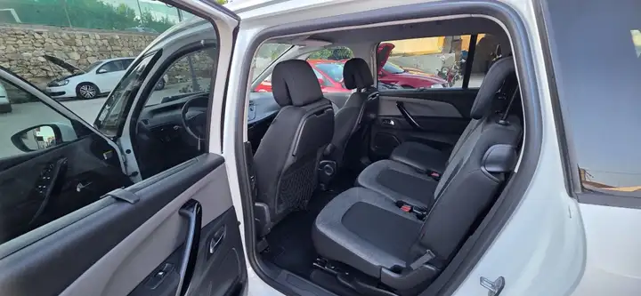 Citroën Spacetourer 2018, foto 15