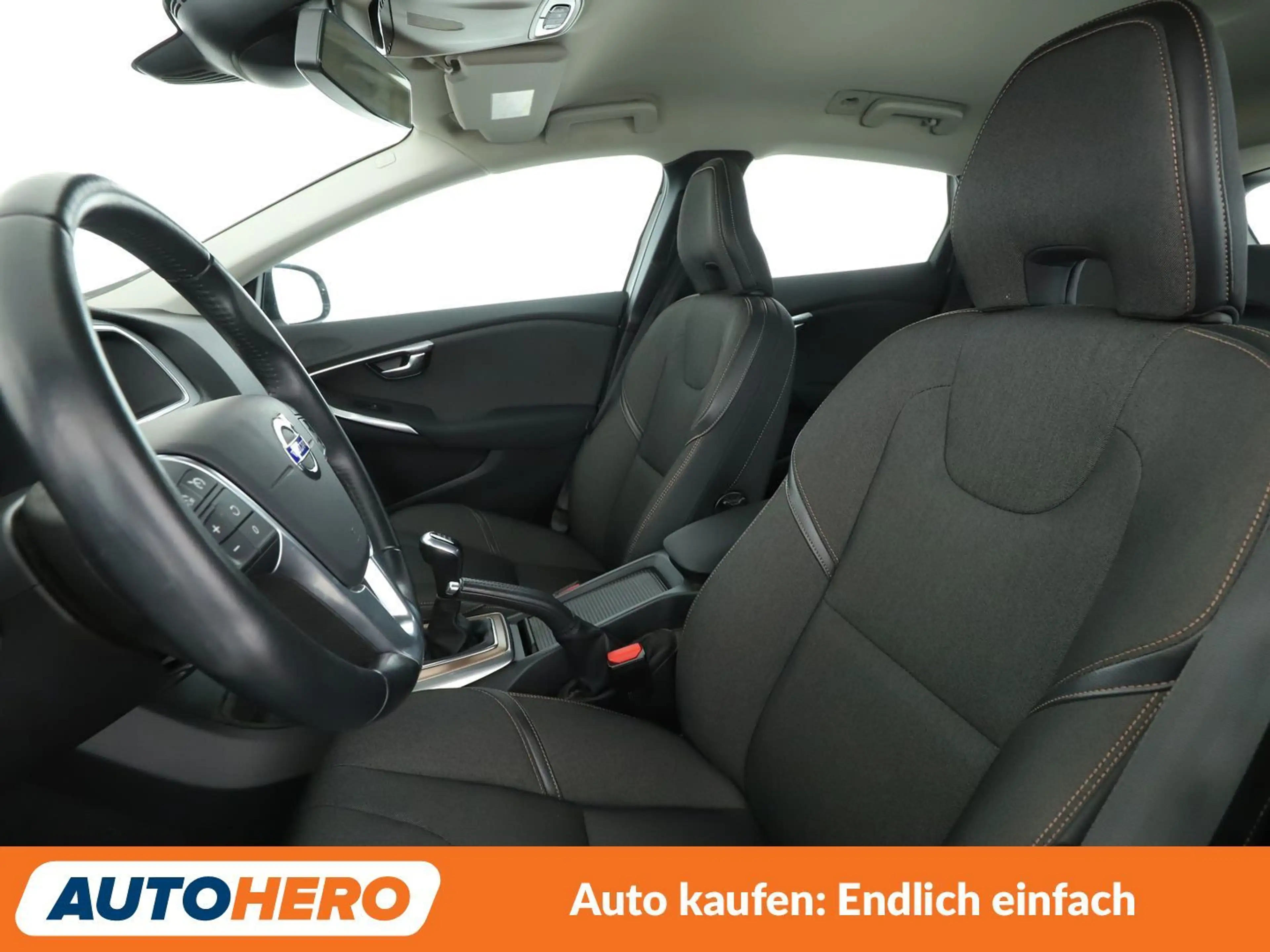 Volvo V40 Cross Country 1.6 D2 You!*NAVI*TEMPO*CAM*PDC*SHZ*ALU* — photo 10