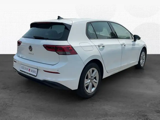 Volkswagen Golf view 2