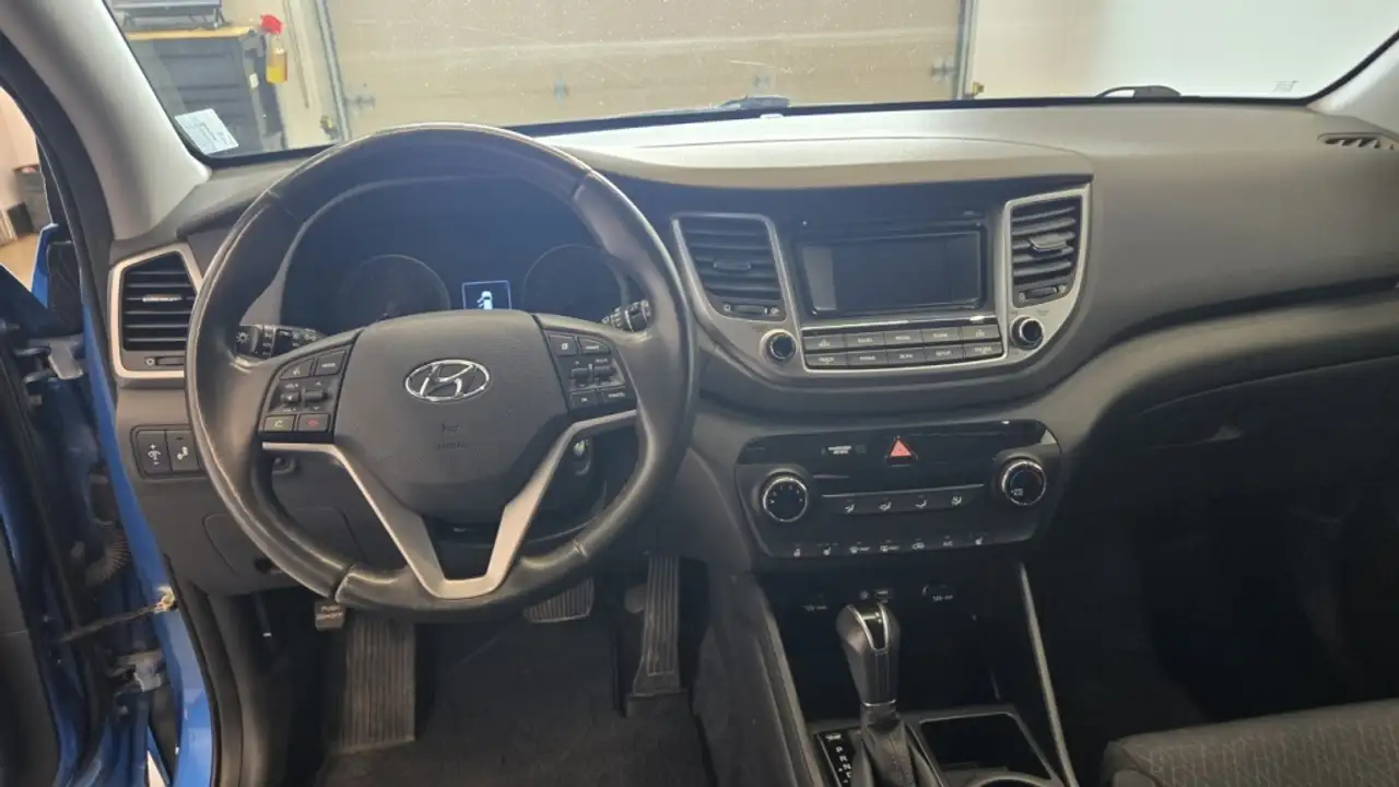 Hyundai TUCSON снимка Hyundai TUCSON