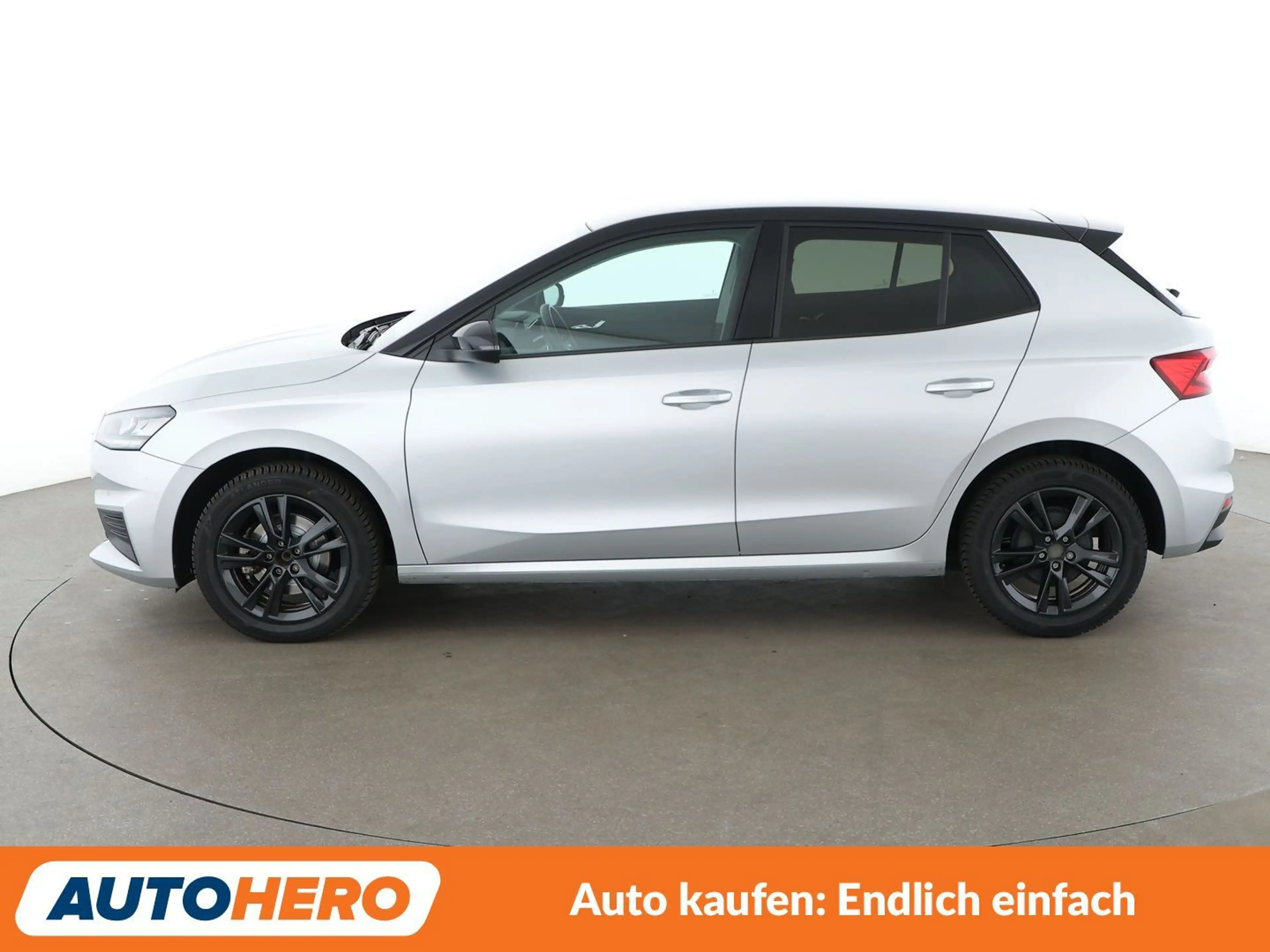 Skoda Fabia 1.0 TSI Ambition *NAVI*LED*ACC*PDC*SHZ* — photo 3