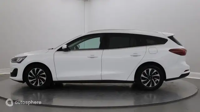 Ford Focus view 8
