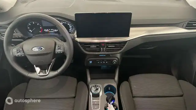 Ford Focus view 11