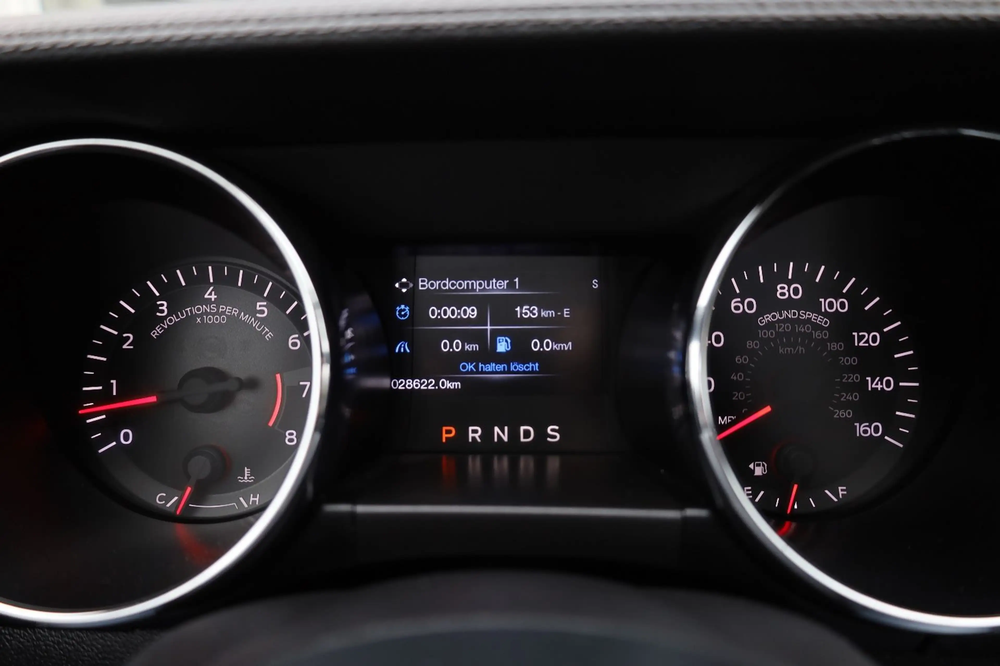 Ford Mustang 3.7 V6/TEMPOMAT/XENON/KAMERA/BTH/MFL/R20 — photo 13