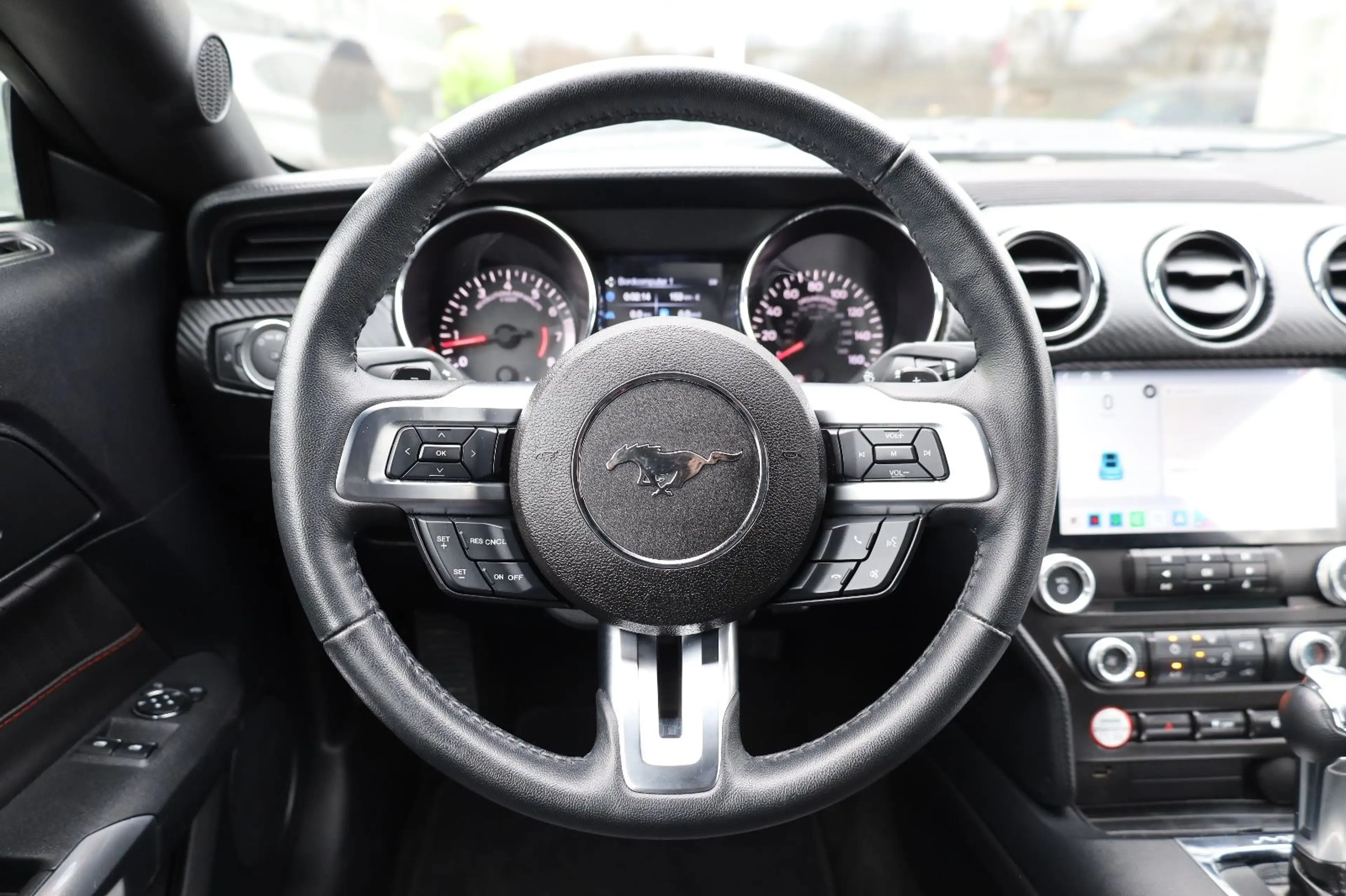 Ford Mustang 3.7 V6/TEMPOMAT/XENON/KAMERA/BTH/MFL/R20 — photo 12