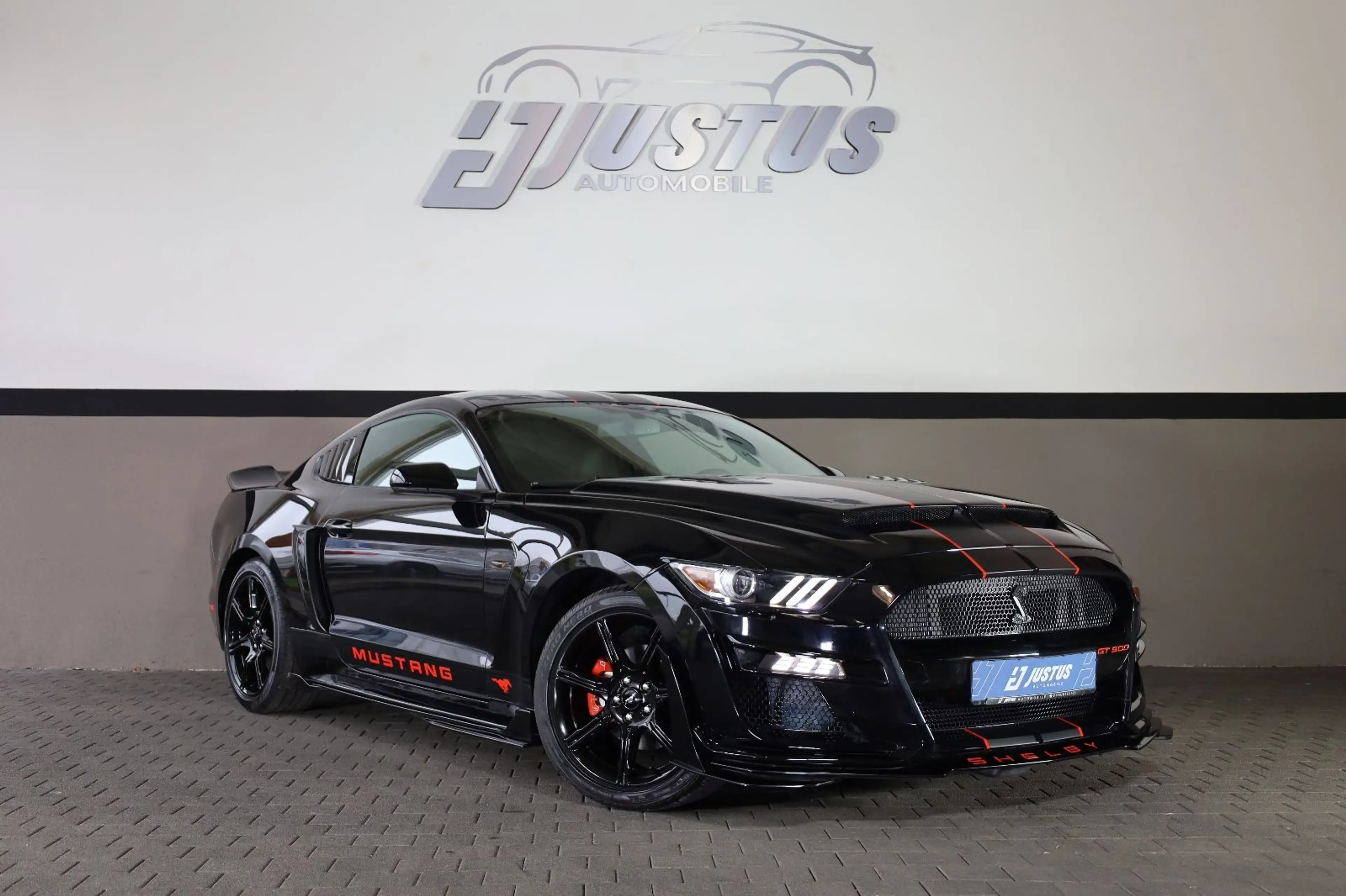 Ford Mustang 3.7 V6/TEMPOMAT/XENON/KAMERA/BTH/MFL/R20