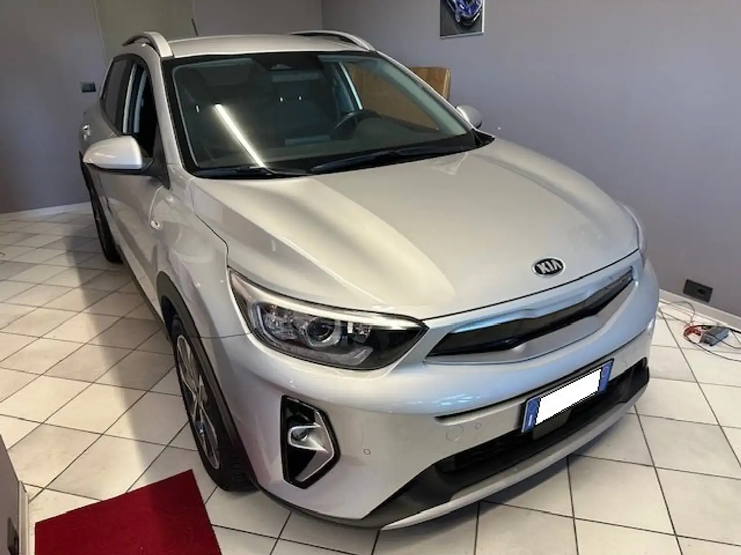 Kia Stonic Stonic 1.0 t-gdi mhev Style s/Design Pack100cv imt Zilver - 2