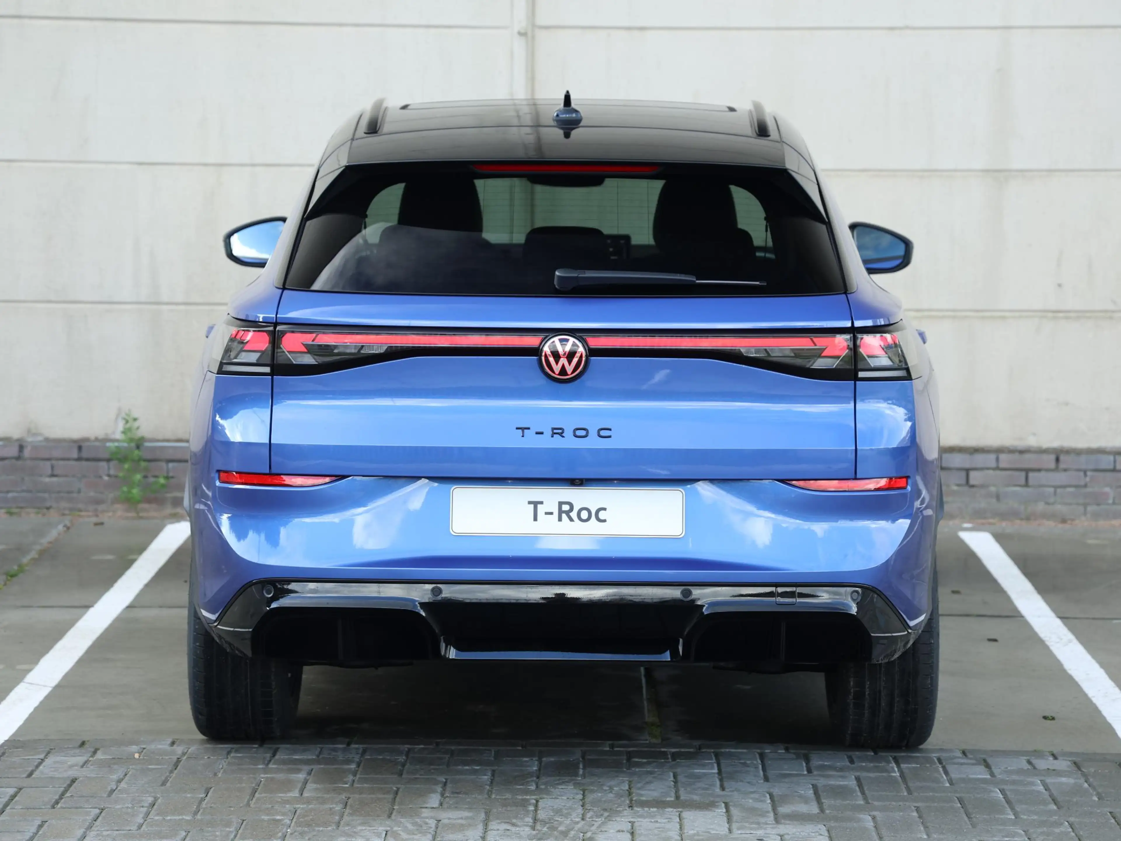 Volkswagen T-Roc R-Line First Edition 1.5 eTSI 150 PK | Headup disp — photo 6