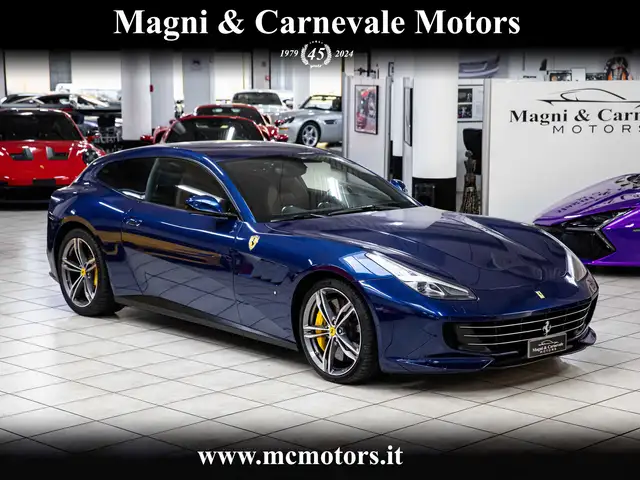 Ferrari GTC4 Lusso V12|CARBON+LEDS|DUAL VIEW|LIFT SYSTEM|SBL|HIFI