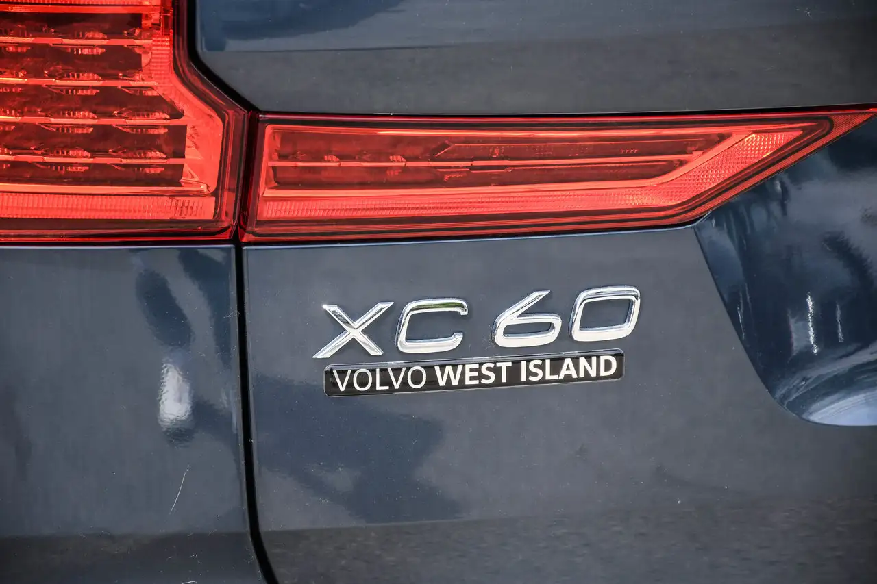 Volvo XC60 снимка Volvo XC60