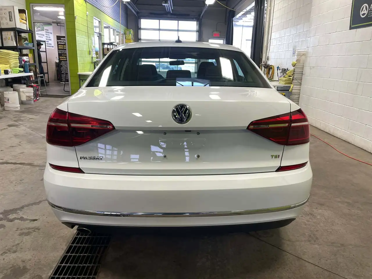 Volkswagen Passat снимка Volkswagen Passat