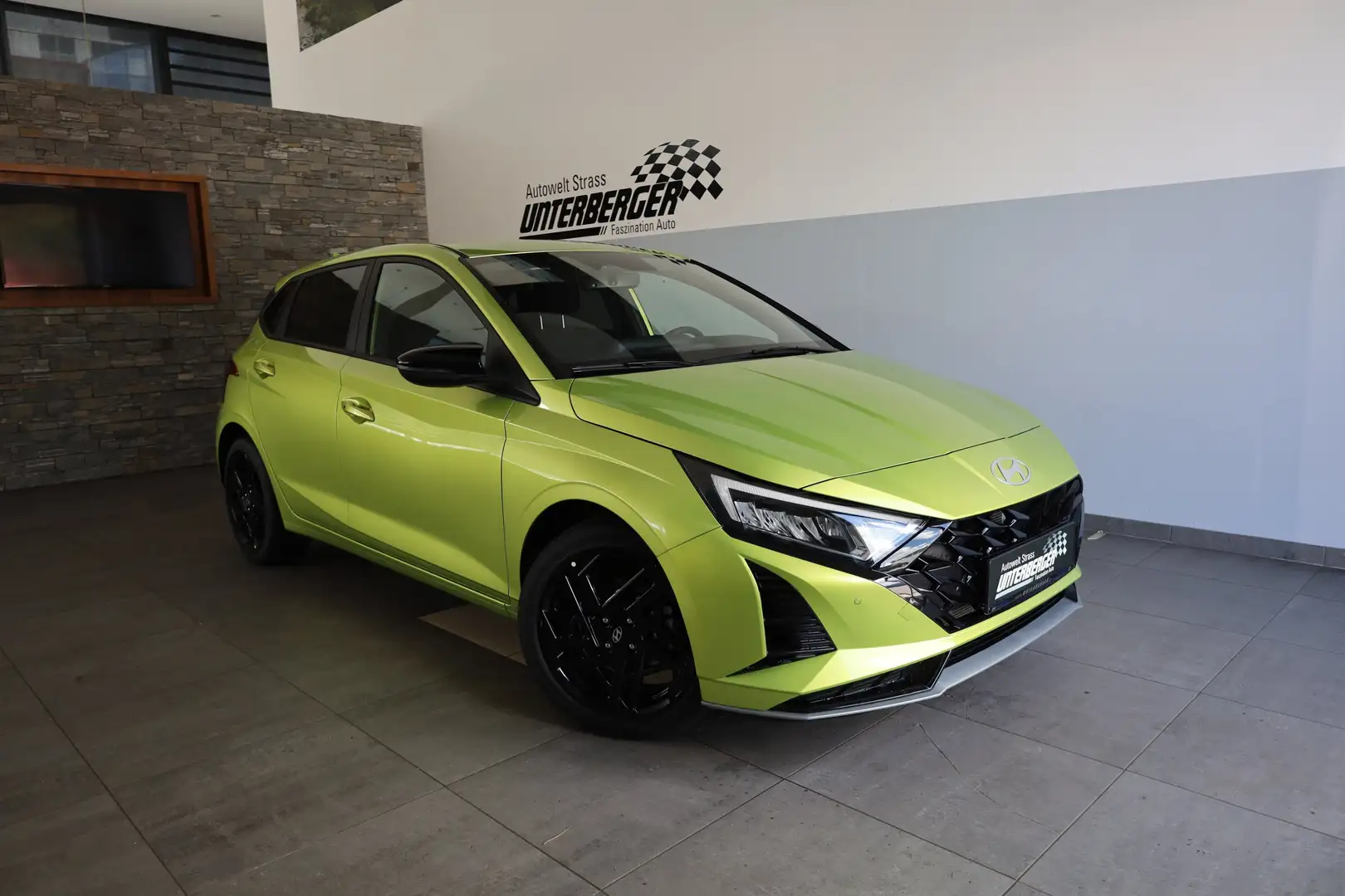Hyundai i20 GO Plus 1.0 T-GDI - 1