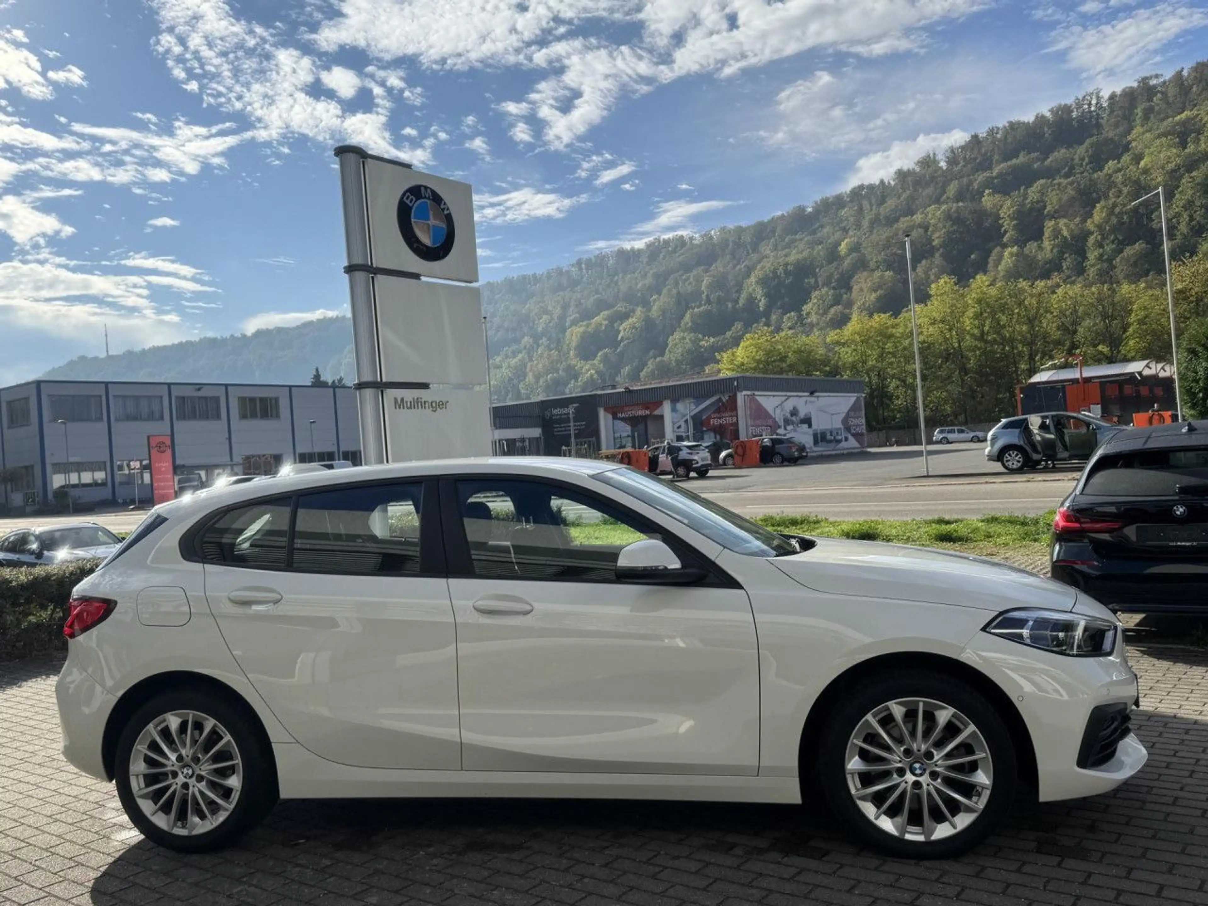 BMW 118 i DKG-Aut.LiveProf.LED Sitzh.Temp.DAB PDC 17" — photo 4