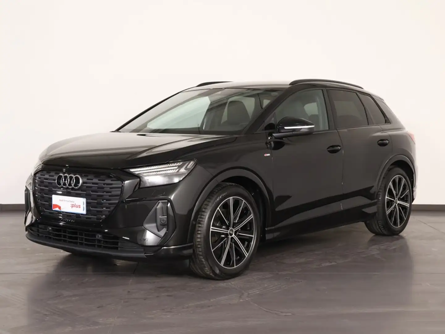 Audi Q4 e-tron 35 s line edition Black - 1