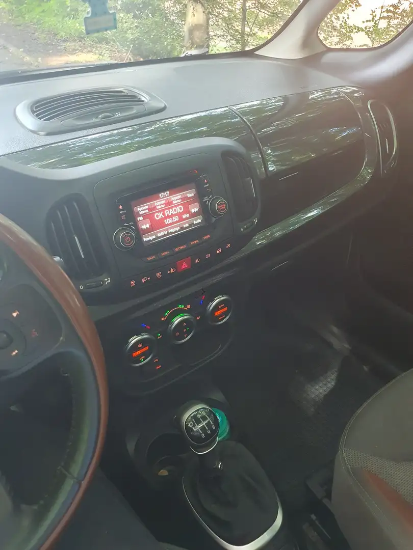 Fiat 500L 1.6 Multijet 16V 105 ch S/S Trekking - 2