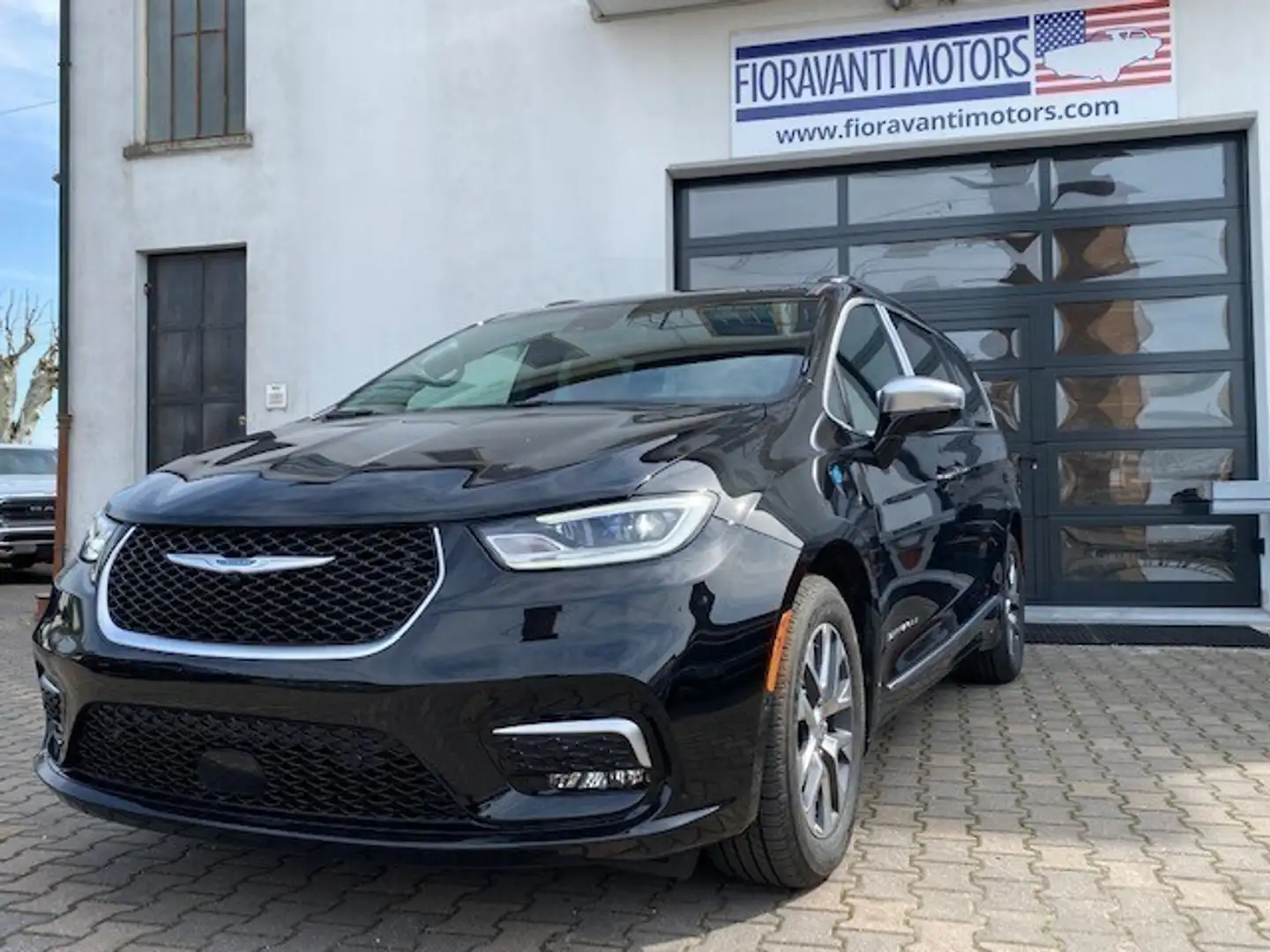 Chrysler Pacifica 3.6L V6 PINNACLE AWD Negro - 1