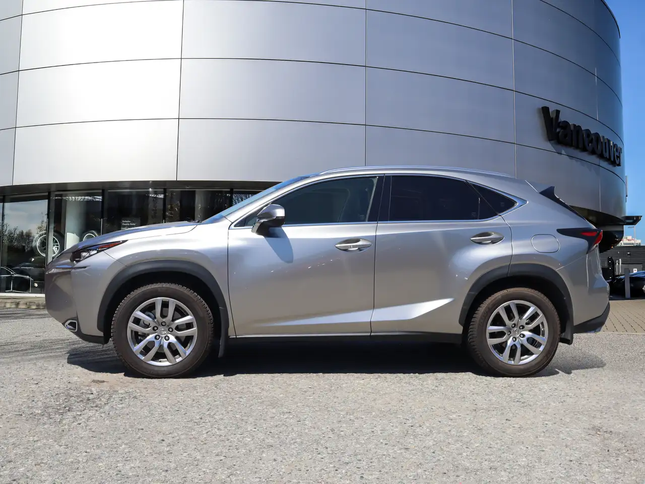 Lexus NX photo Lexus NX