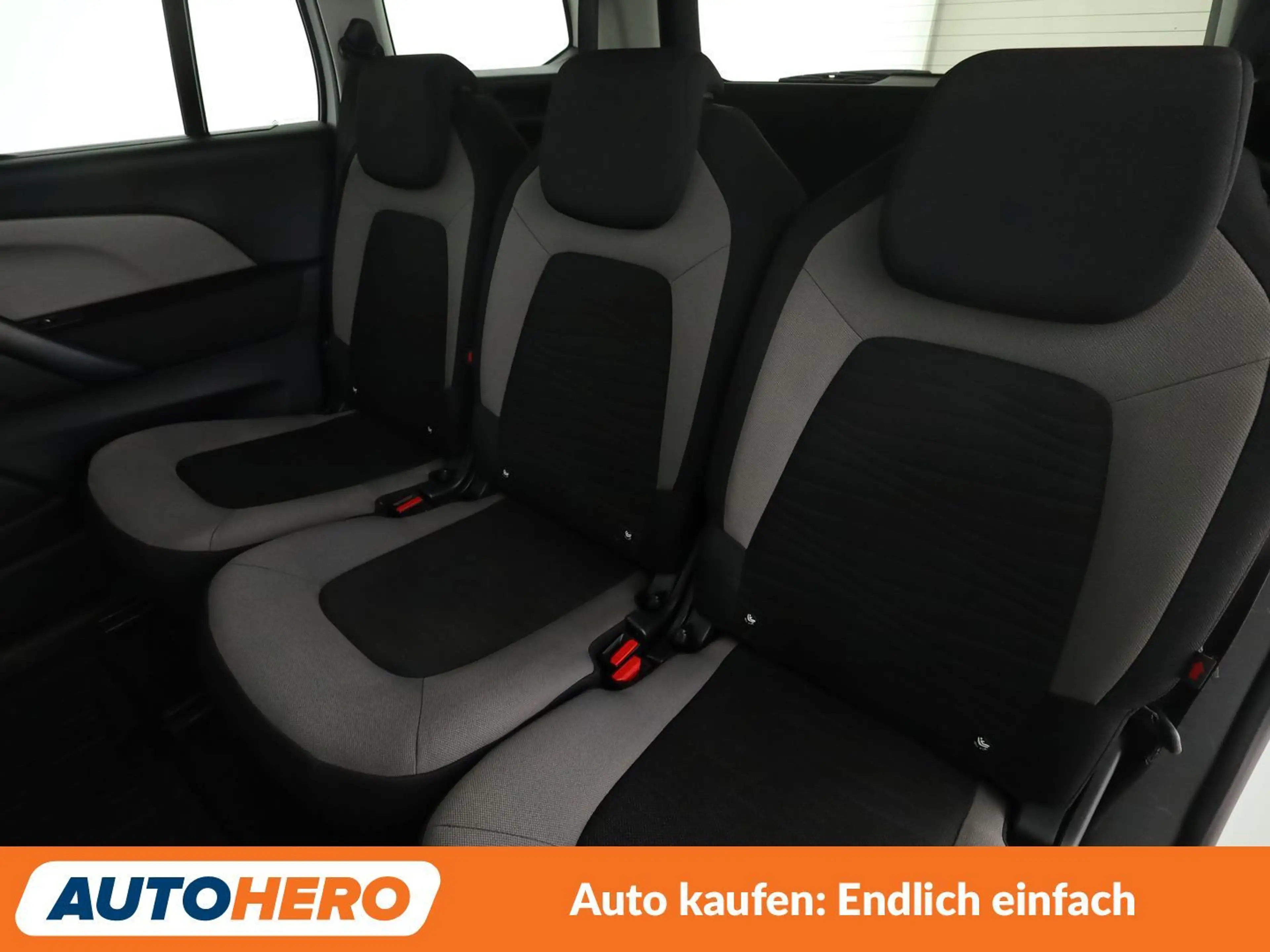 Citroen C4 Picasso 2.0 Blue-HDi Selection Aut*7-SITZER*NAVI*TEMPO*CAM — photo 14