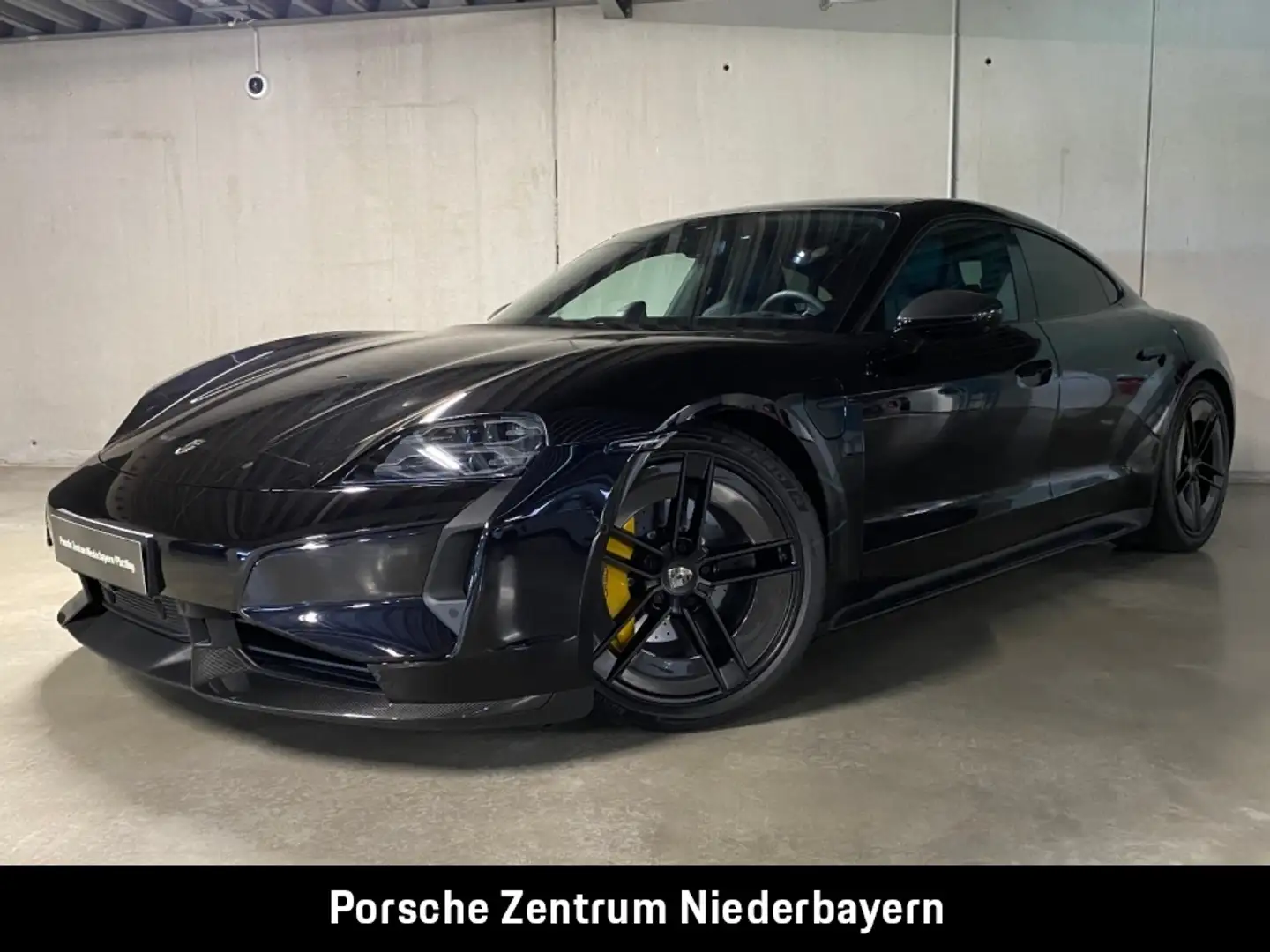 Porsche Taycan Turbo S | Dynamikpaket | Burmester | Schwarz - 1