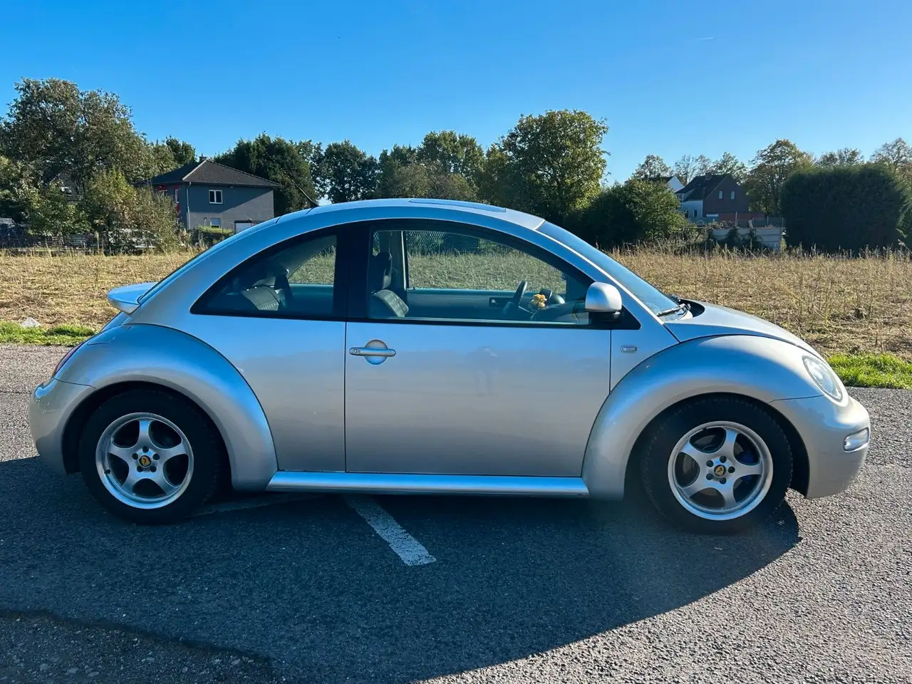Volkswagen New Beetle 2.0 Schiebedach Klima Sitzheizung, foto 7
