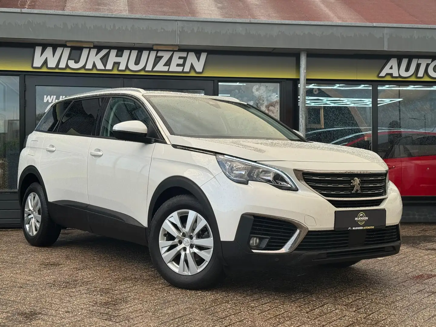Peugeot 5008 1.2 PureTech GT-Line 7 Persoons Automaat met Luxe - 2