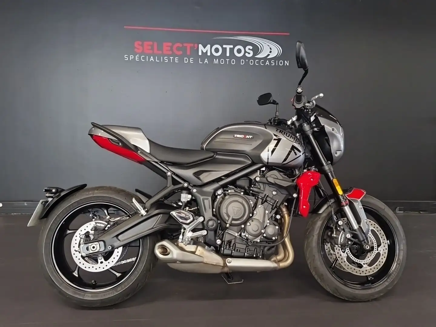 Triumph Trident 660 - 1