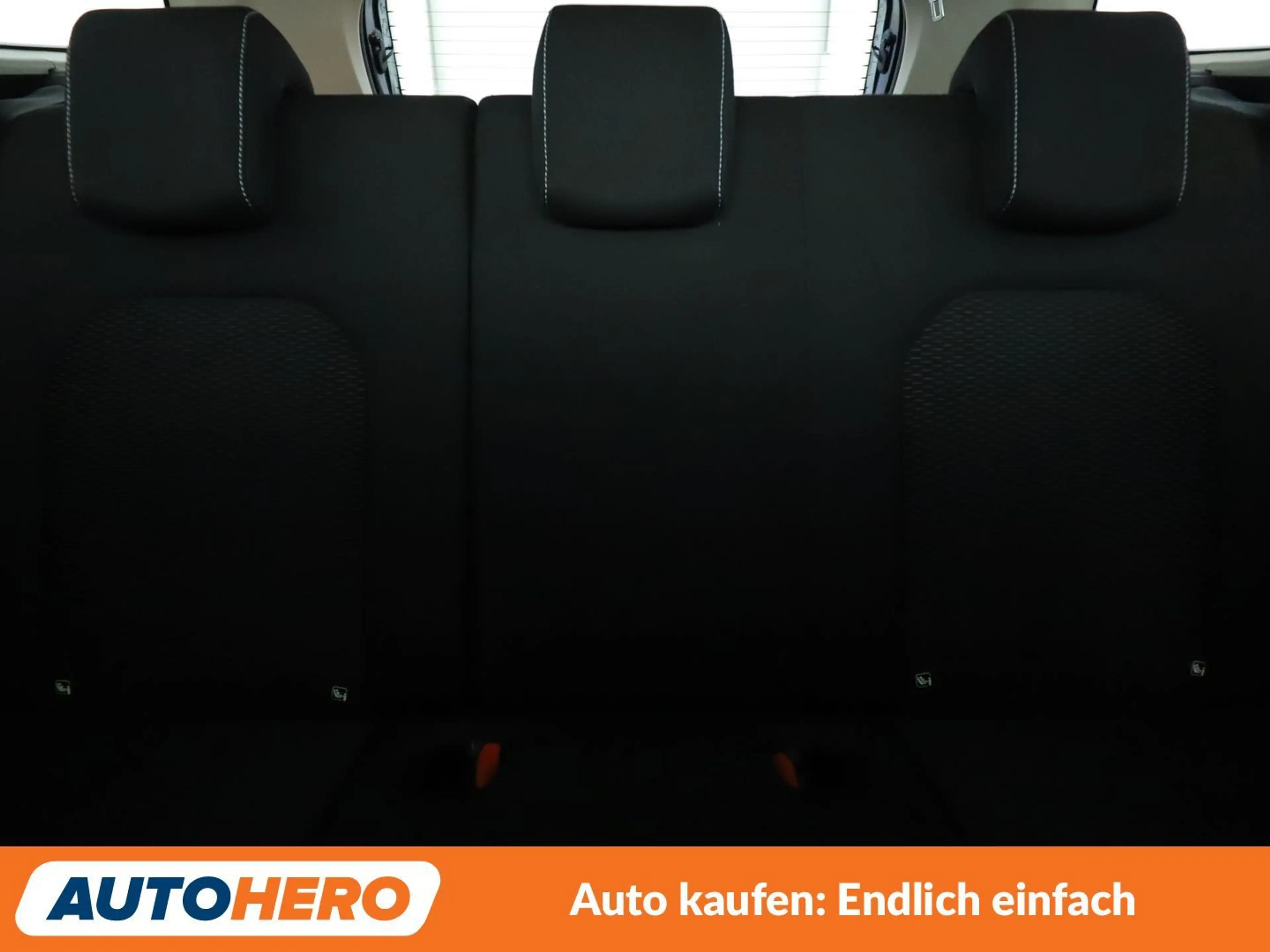 Dacia Duster 1.6 SCe Comfort*TEMPO*PDC*SHZ*LIM*KLIMA* — photo 15