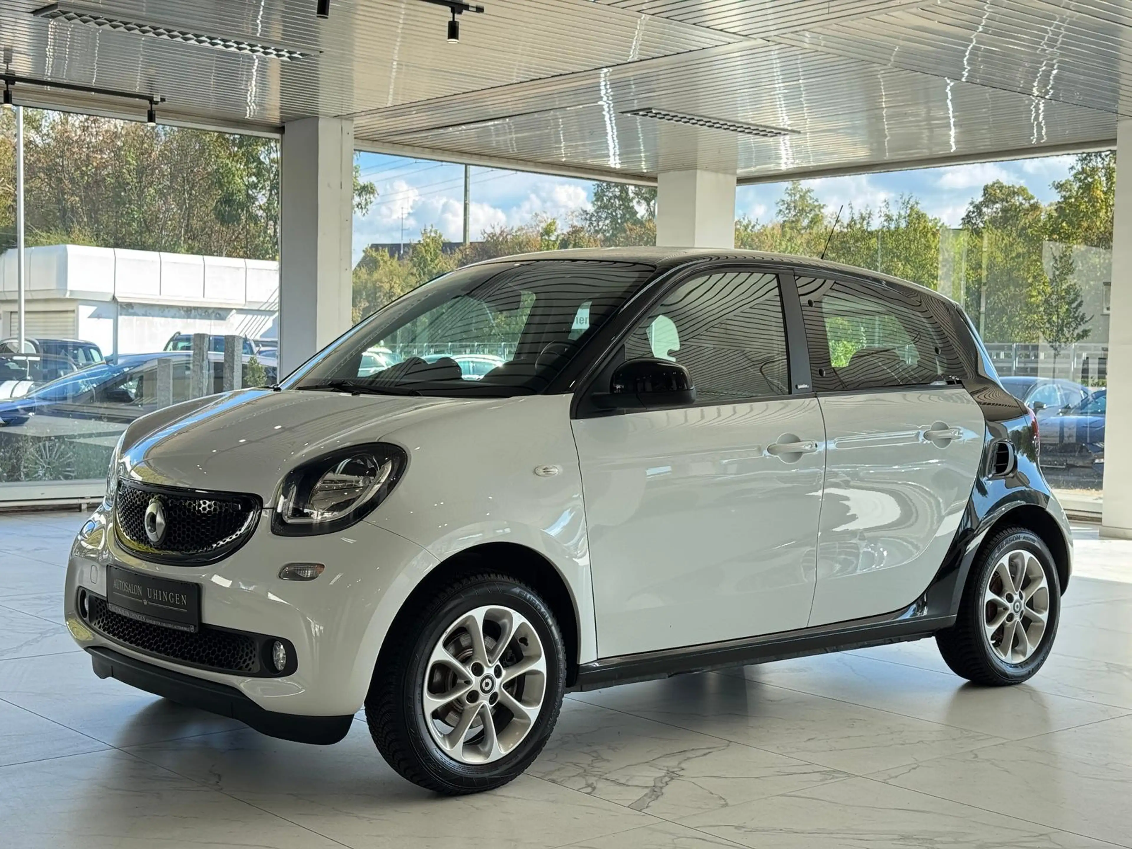 smart forFour PASSION*LED*TEMPOMAT*SITZH*PDC*AMBIENTE*